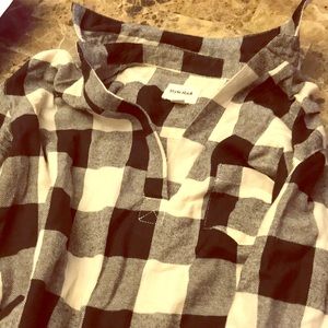 Black & white buffalo check top